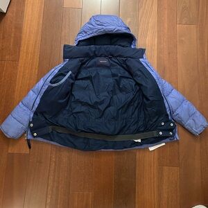 Marmot kids size XS blue and navy ski jacket with excellent features